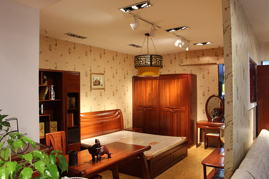 双彩家具参展现场